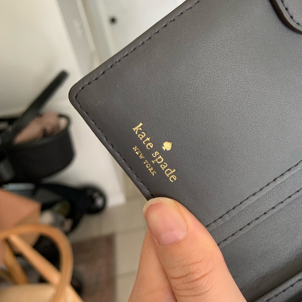 Kate Spade Wallet - Picture 4 of 7